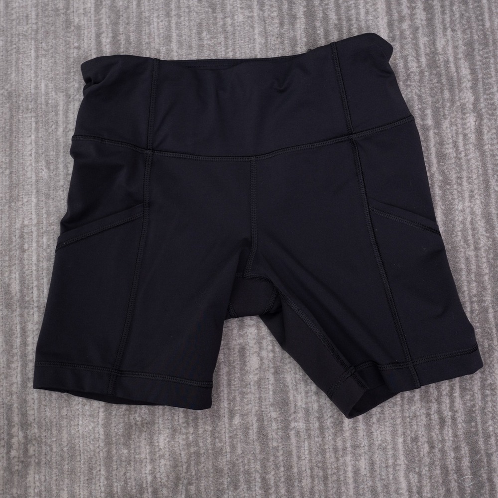 Lululemon Athletic Shorts Womens XS Black Good High Rise Pockets Running